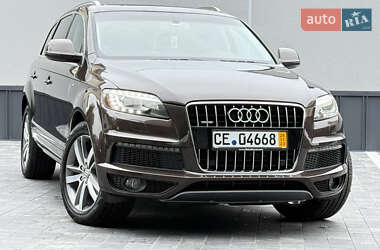 Позашляховик / Кросовер Audi Q7 2011 в 
