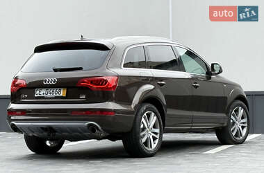Позашляховик / Кросовер Audi Q7 2011 в 