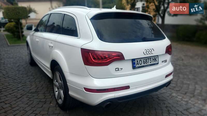 Позашляховик / Кросовер Audi Q7 2010 в Мукачевому