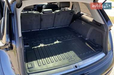 Внедорожник / Кроссовер Audi Q7 2006 в 