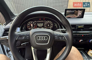 Внедорожник / Кроссовер Audi Q7 2018 в Киеве
