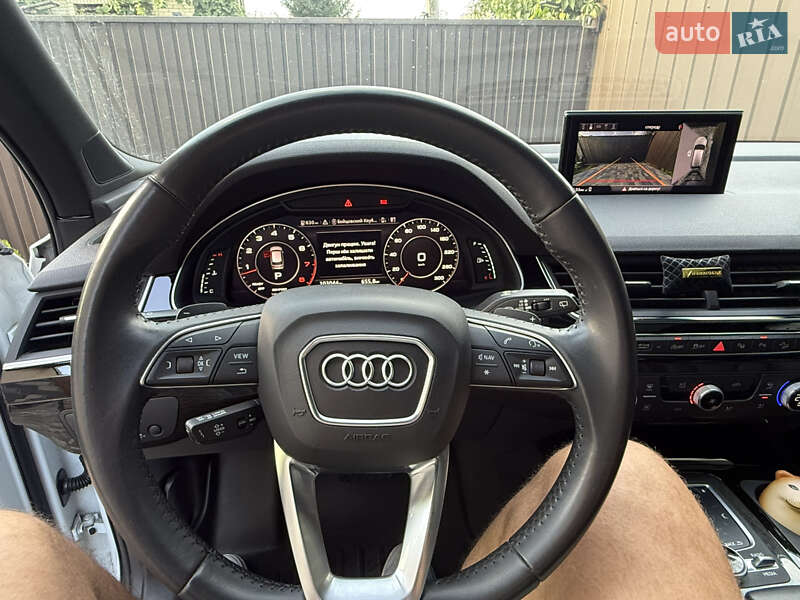 Внедорожник / Кроссовер Audi Q7 2018 в Киеве