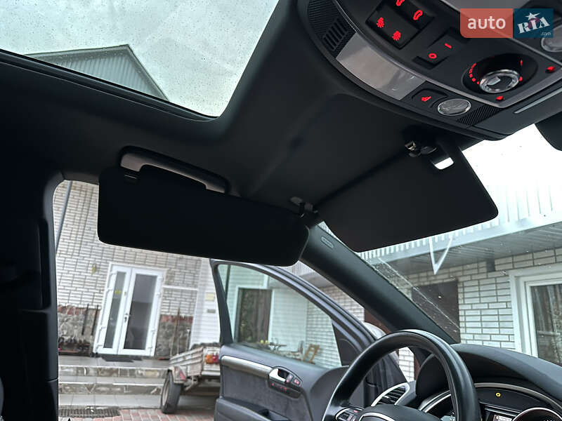 Позашляховик / Кросовер Audi Q7 2014 в Києві