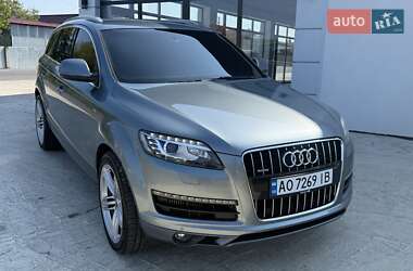 Внедорожник / Кроссовер Audi Q7 2010 в Тячеве