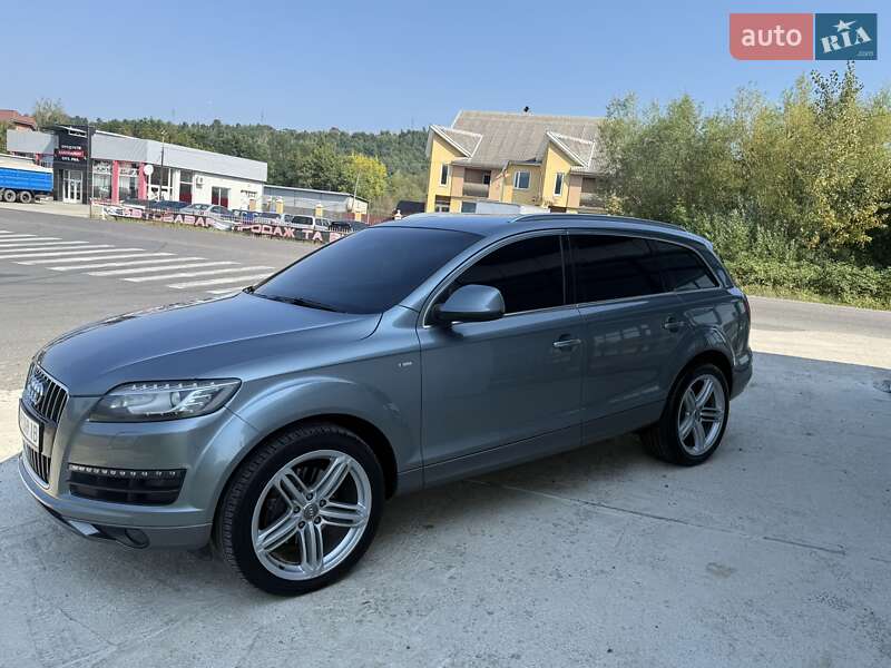 Позашляховик / Кросовер Audi Q7 2010 в Тячеві