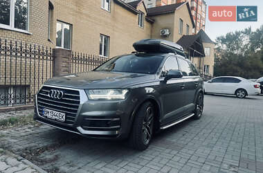 Внедорожник / Кроссовер Audi Q7 2015 в Сумах