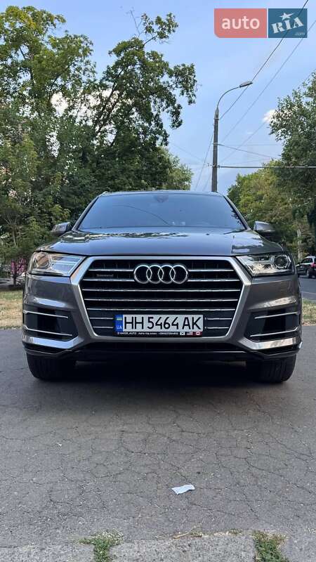 Внедорожник / Кроссовер Audi Q7 2018 в Одессе фото 13 Внедорожник / Кроссовер Audi Q7 2018 в Одессе