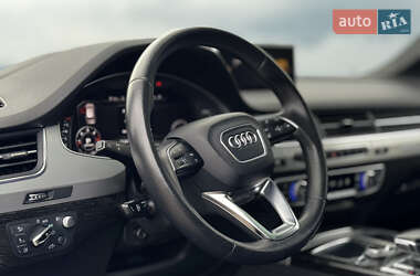 Внедорожник / Кроссовер Audi Q7 2017 в 