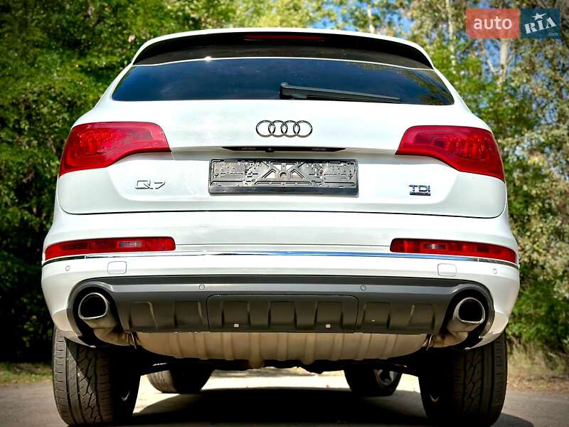 Позашляховик / Кросовер Audi Q7 2013 в Полтаві фото 7 Позашляховик / Кросовер Audi Q7 2013 в Полтаві