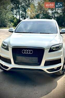 Внедорожник / Кроссовер Audi Q7 2013 в Полтаве