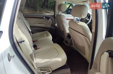 Внедорожник / Кроссовер Audi Q7 2013 в 