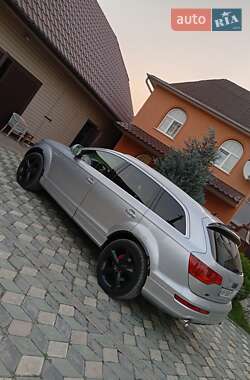 Внедорожник / Кроссовер Audi Q7 2006 в 