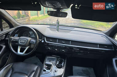 Внедорожник / Кроссовер Audi Q7 2019 в 