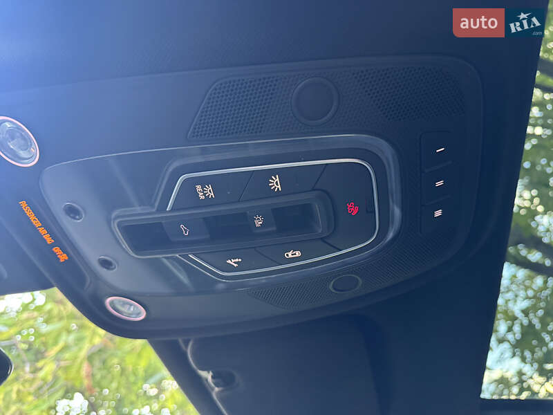 Позашляховик / Кросовер Audi Q7 2019 в Дубні