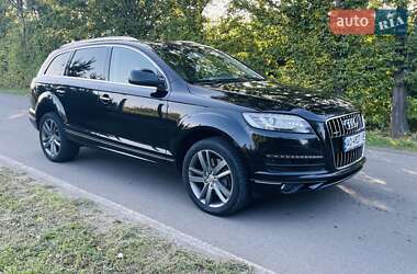 Позашляховик / Кросовер Audi Q7 2013 в Ужгороді