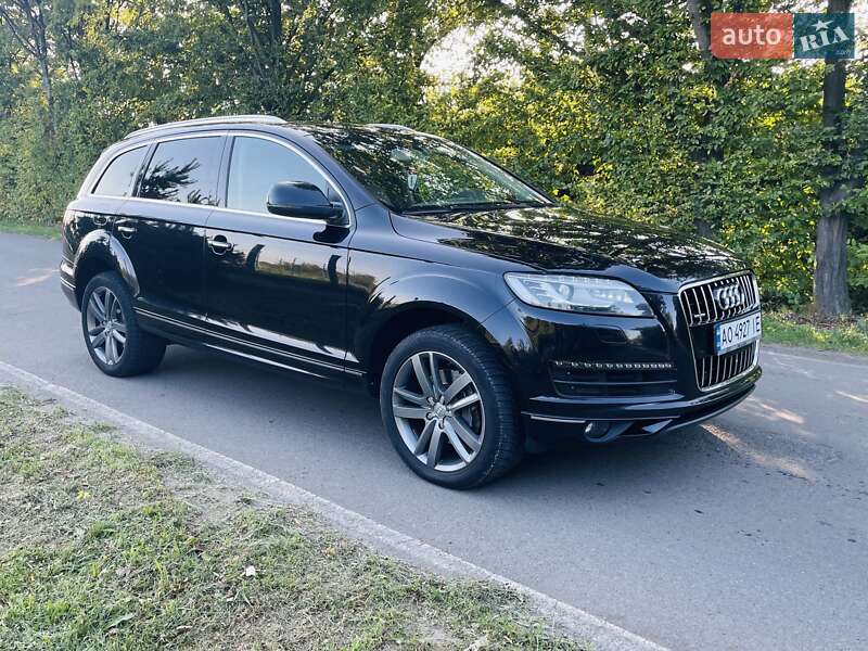 Audi Q7 2013