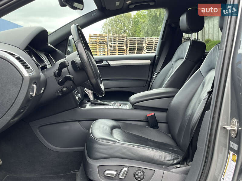 Позашляховик / Кросовер Audi Q7 2014 в Львові