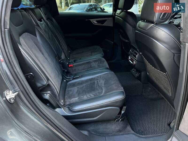 Позашляховик / Кросовер Audi Q7 2015 в Одесі фото 18 Позашляховик / Кросовер Audi Q7 2015 в Одесі