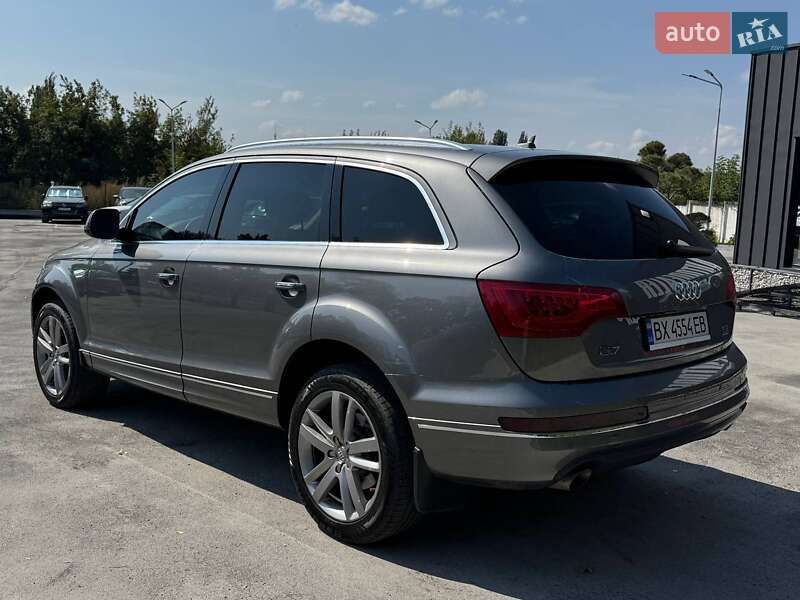 Позашляховик / Кросовер Audi Q7 2011 в Кам'янець-Подільському