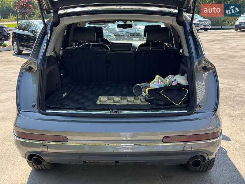 Позашляховик / Кросовер Audi Q7 2011 в Кам'янець-Подільському