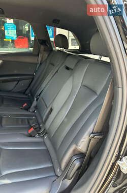 Внедорожник / Кроссовер Audi Q7 2020 в 