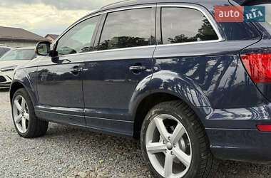 Внедорожник / Кроссовер Audi Q7 2013 в 