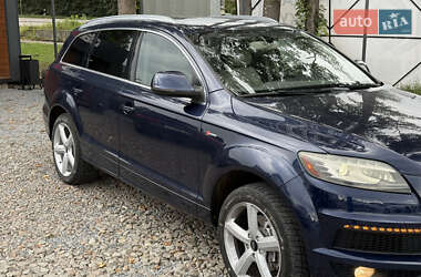Внедорожник / Кроссовер Audi Q7 2013 в 