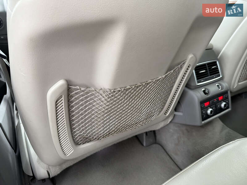 Внедорожник / Кроссовер Audi Q7 2013 в Стрые