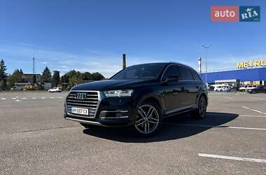 Позашляховик / Кросовер Audi Q7 2016 в Житомирі