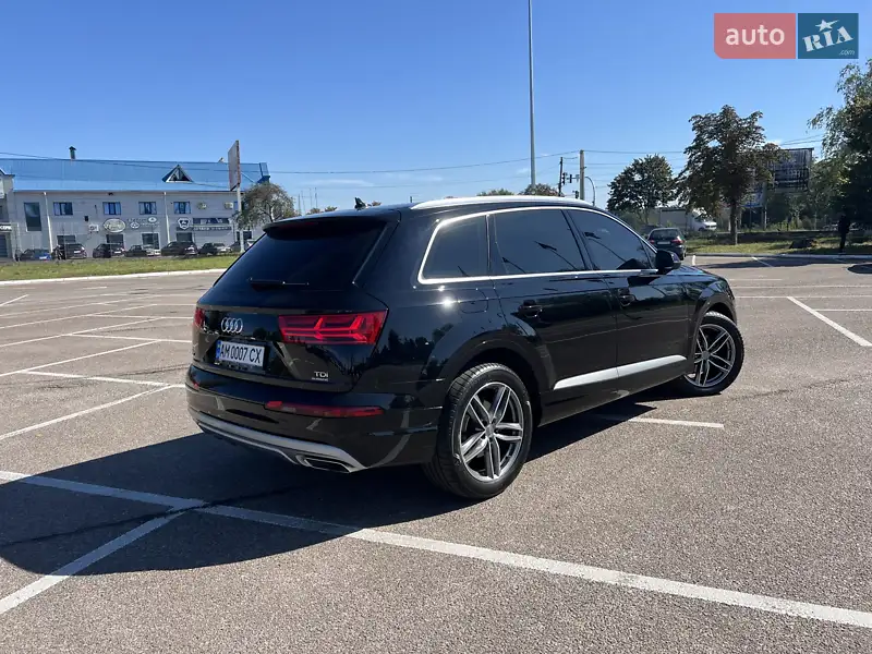 Audi Q7 2016