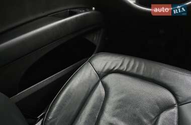 Внедорожник / Кроссовер Audi Q7 2015 в 