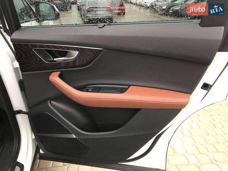 Внедорожник / Кроссовер Audi Q7 2022 в Львове