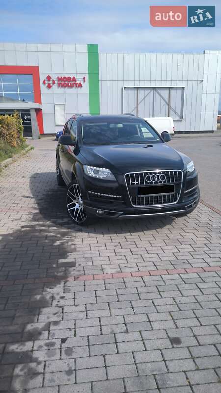 Audi Q7 2013