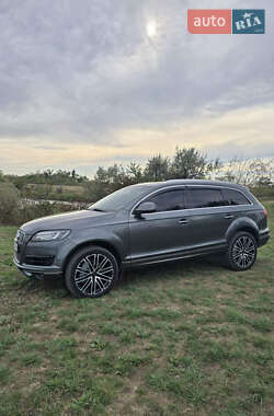 Внедорожник / Кроссовер Audi Q7 2012 в 