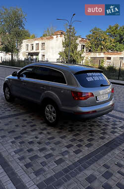 Внедорожник / Кроссовер Audi Q7 2008 в 