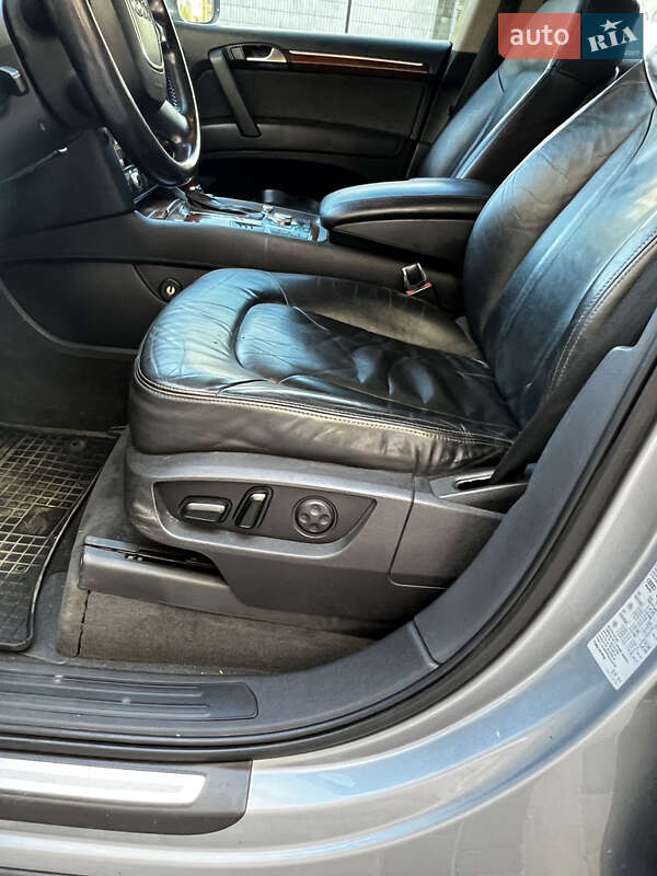 Внедорожник / Кроссовер Audi Q7 2008 в Измаиле