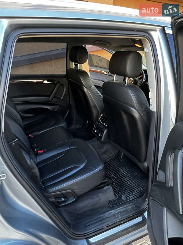 Внедорожник / Кроссовер Audi Q7 2008 в Измаиле
