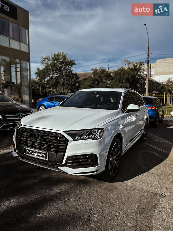 Позашляховик / Кросовер Audi Q7 2020 в Миколаєві фото 3 Позашляховик / Кросовер Audi Q7 2020 в Миколаєві