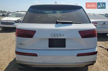 Внедорожник / Кроссовер Audi Q7 2019 в 
