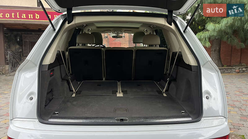 Внедорожник / Кроссовер Audi Q7 2016 в Хмельницком