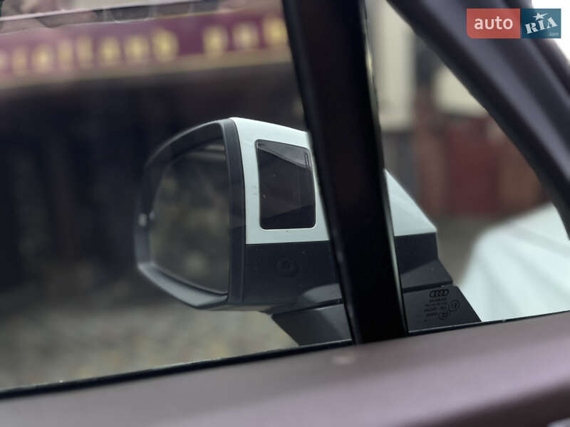 Внедорожник / Кроссовер Audi Q7 2016 в Хмельницком