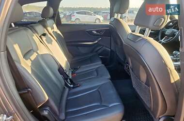 Внедорожник / Кроссовер Audi Q7 2020 в 