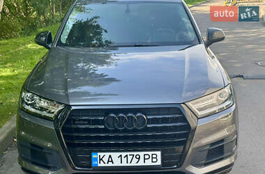 Внедорожник / Кроссовер Audi Q7 2019 в 
