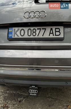 Внедорожник / Кроссовер Audi Q7 2013 в 