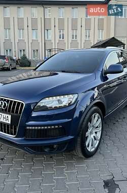 Внедорожник / Кроссовер Audi Q7 2013 в Черновцах