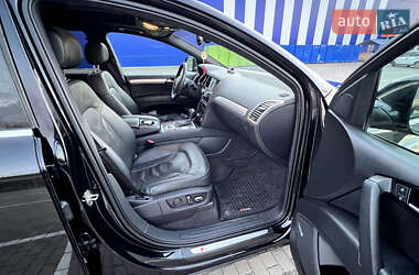 Внедорожник / Кроссовер Audi Q7 2010 в 