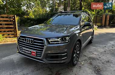 Внедорожник / Кроссовер Audi Q7 2016 в Киеве