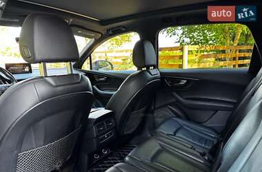 Внедорожник / Кроссовер Audi Q7 2016 в Киеве