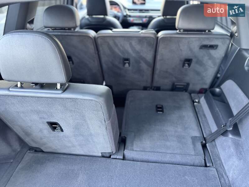 Позашляховик / Кросовер Audi Q7 2016 в Львові фото 54 Позашляховик / Кросовер Audi Q7 2016 в Львові
