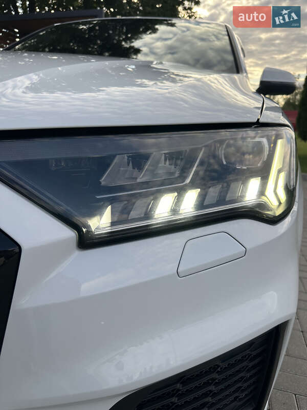 Позашляховик / Кросовер Audi Q7 2020 в Дунаївцях